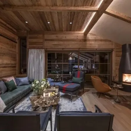 Chalet With Pool, Gym And Sauna