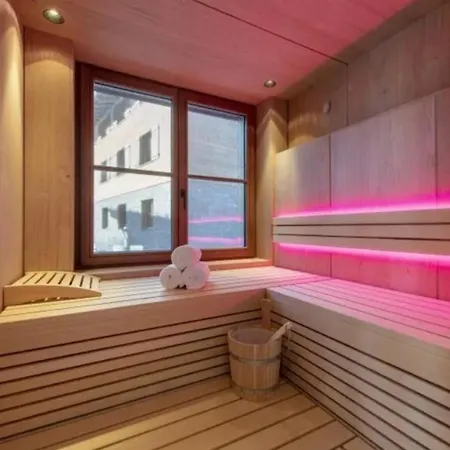 Chalet With Pool, Gym And Sauna Lenggries