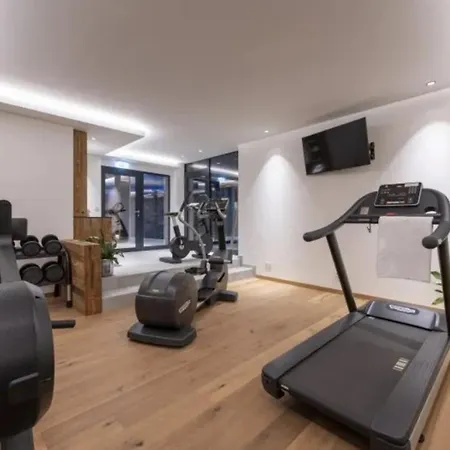 Chalet With Pool, Gym And Sauna Apartman Lenggries